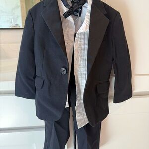 24 mo toddler black 4 piece suit